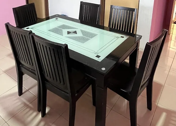 Cameron Supersave Apartment @ Crown Imperial Court